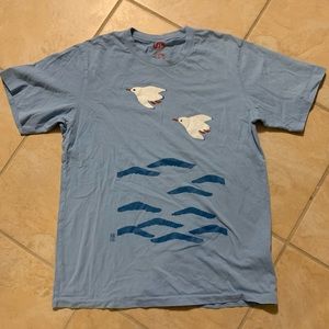 Men's Uniqlo graphic tee